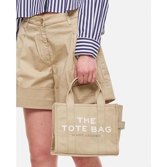 Marc Jacobs Women's Beige The Small Tote Bag NWOT - Picture 2 of 8